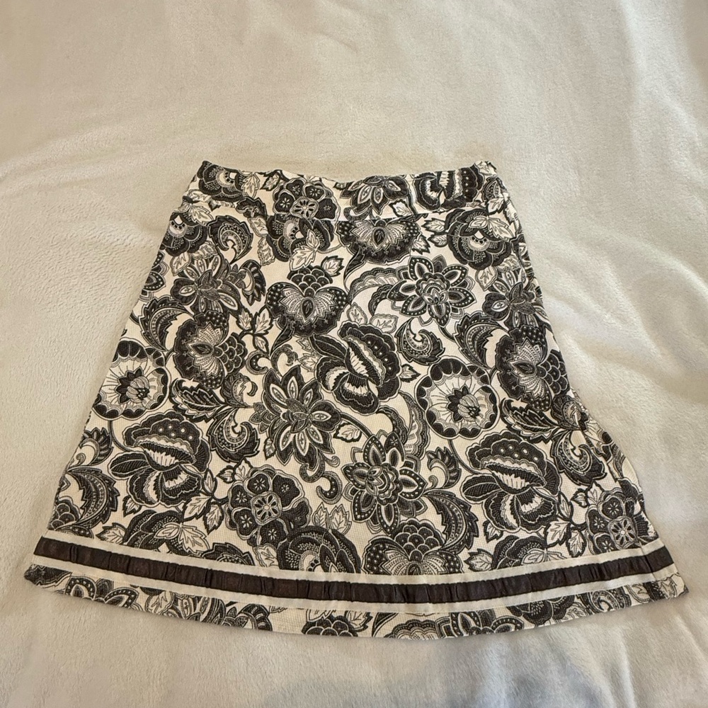 Vintage Geoffrey Beene Brown and White Floral A-Line Skirt